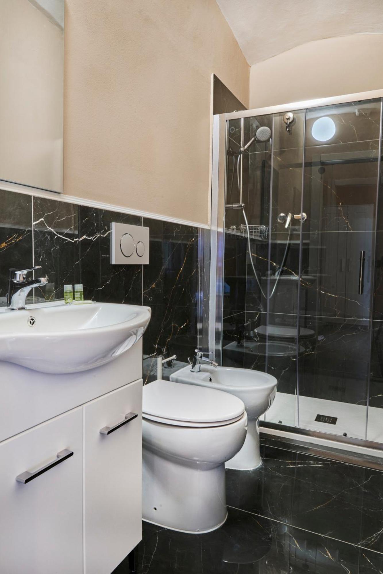 Cattaleya Rooms Firenze Esterno foto